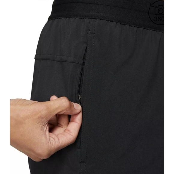 NWT Men's size XL Nike dri-fit Yoga Shorts - Picture 4 of 6